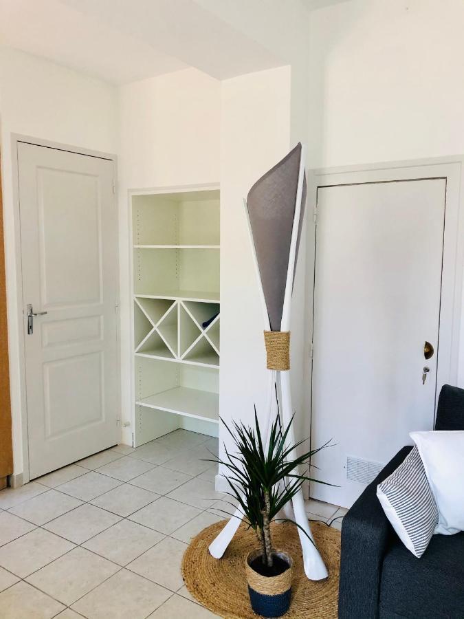 Maison Avec Terrasse A 50 M De La Mer 波尔尼克 外观 照片